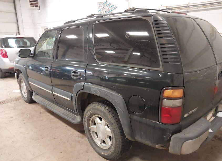 Photo 3 of 2004 Chevrolet Tahoe LS (VIN 1GNEC13Z54R138154)