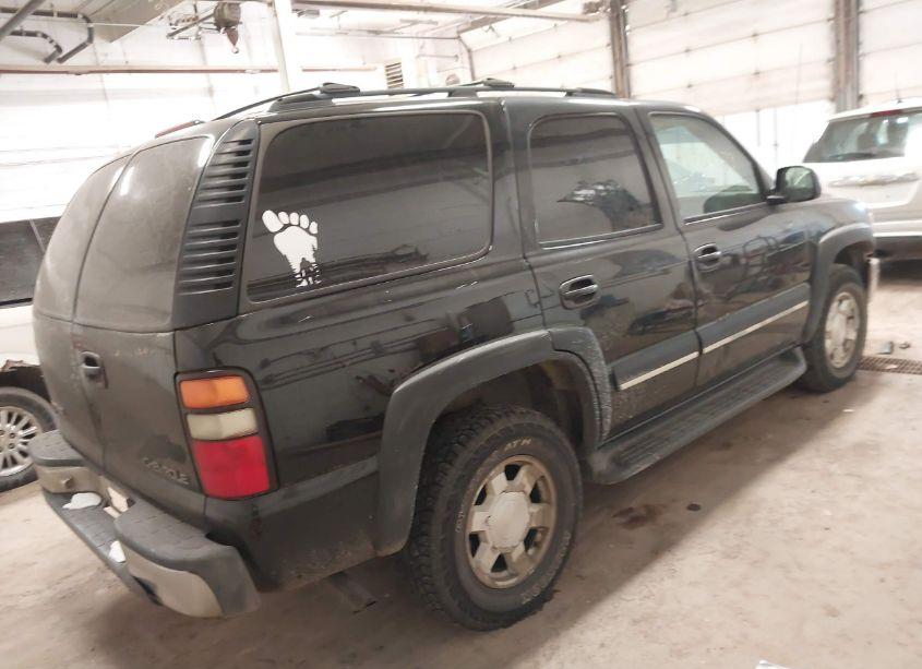 Photo 4 of 2004 Chevrolet Tahoe LS (VIN 1GNEC13Z54R138154)