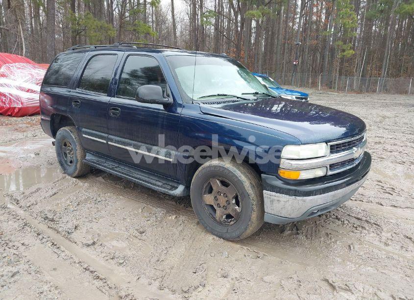 2004 Chevrolet Tahoe LS (VIN 1GNEC13Z54R177164) main photo
