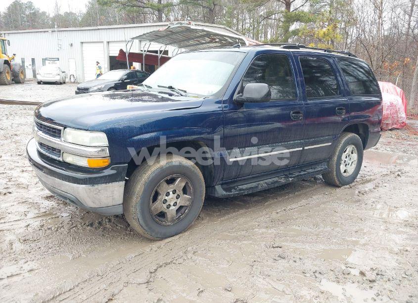 Photo 2 of 2004 Chevrolet Tahoe LS (VIN 1GNEC13Z54R177164)
