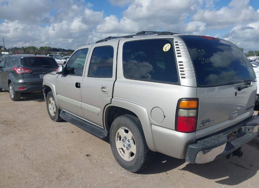 Photo 3 of 2004 Chevrolet Tahoe LT (VIN 1GNEC13Z54R256818)