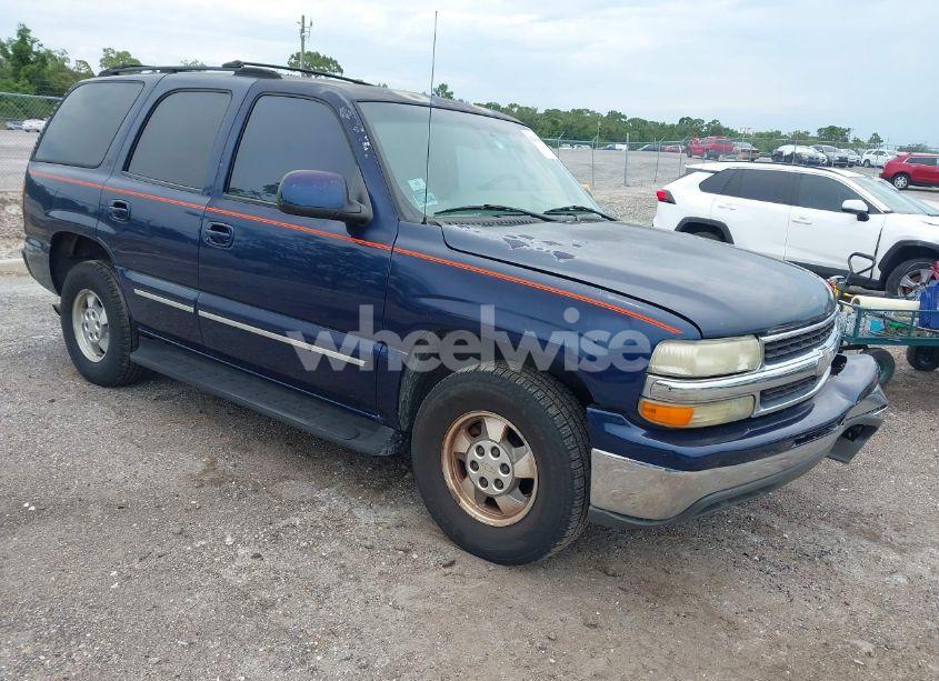 2002 Chevrolet Tahoe LS (VIN 1GNEC13Z62R217457) main photo
