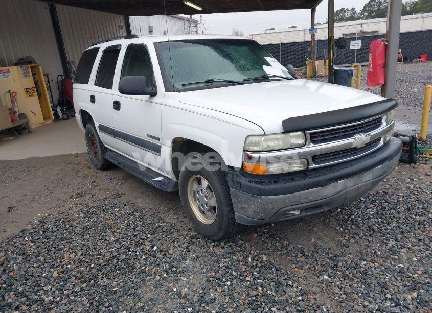 2003 Chevrolet Tahoe LS (VIN 1GNEC13Z63J126611) main photo