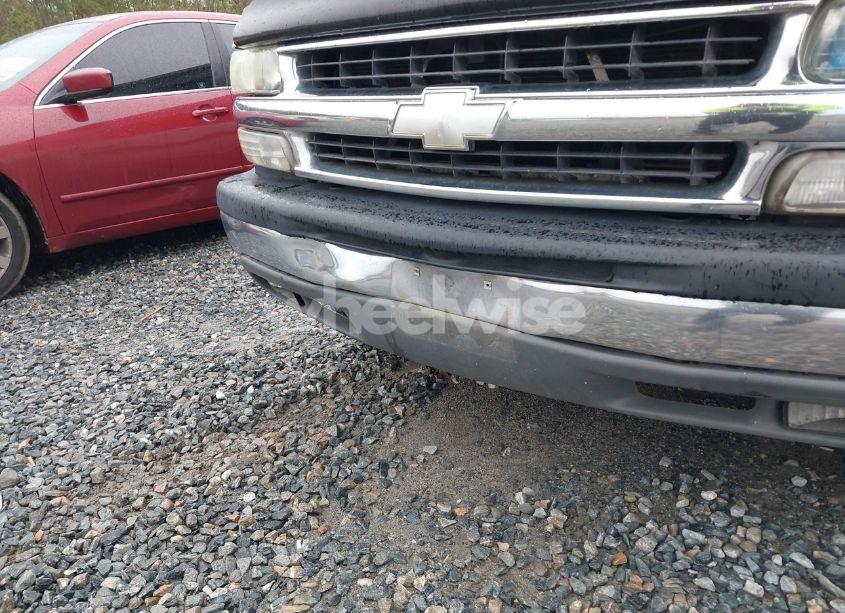 Photo 12 of 2003 Chevrolet Tahoe LS (VIN 1GNEC13Z63J126611)