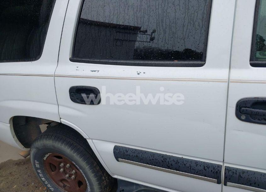 Photo 14 of 2003 Chevrolet Tahoe LS (VIN 1GNEC13Z63J126611)