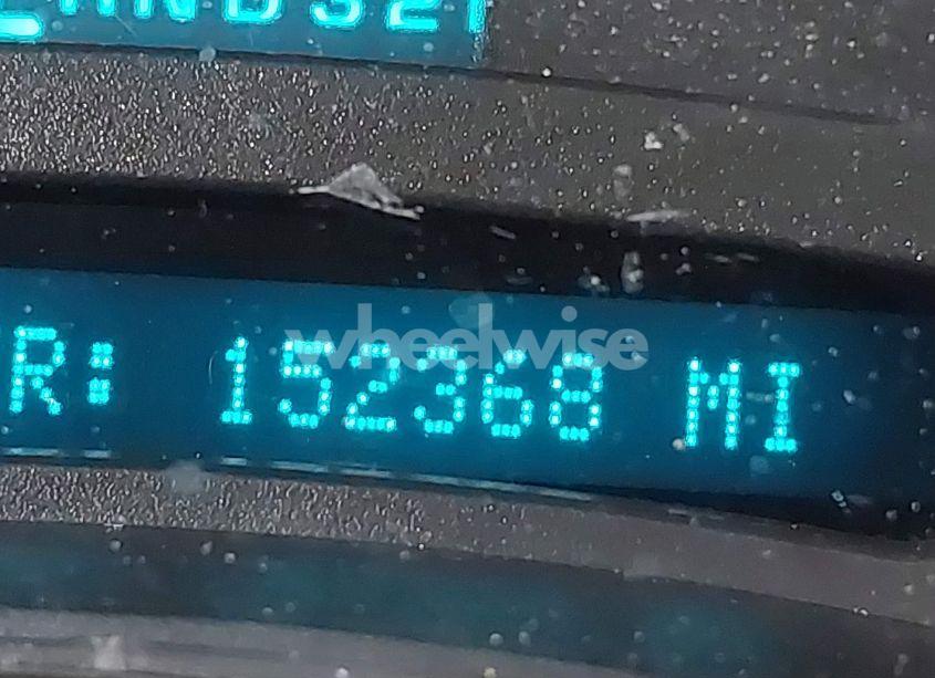 Photo 15 of 2003 Chevrolet Tahoe LT (VIN 1GNEC13Z63J300953)