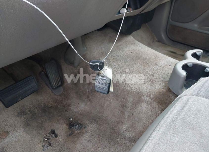 Photo 11 of 2003 Chevrolet Tahoe LS (VIN 1GNEC13Z63R149954)