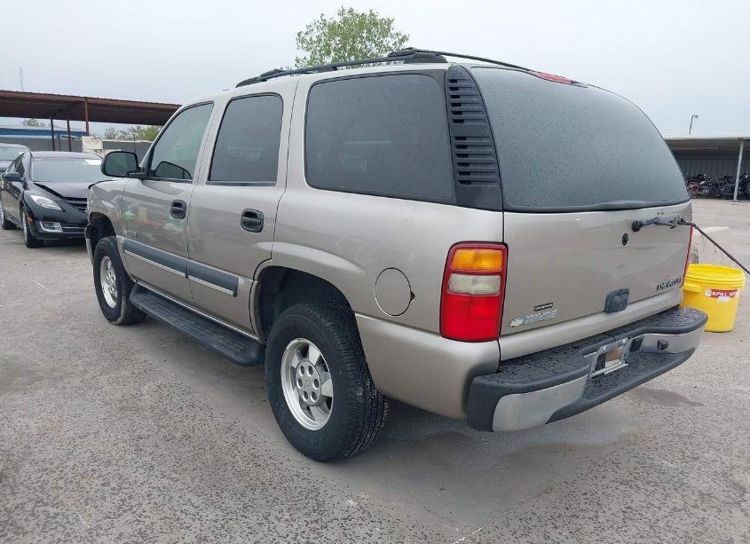 Photo 3 of 2003 Chevrolet Tahoe LS (VIN 1GNEC13Z63R163417)