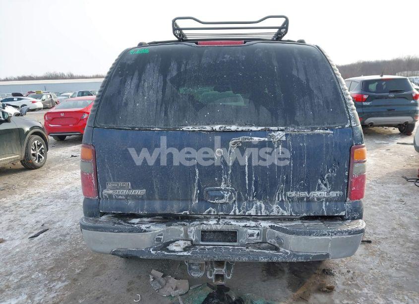 Photo 16 of 2003 Chevrolet Tahoe LT (VIN 1GNEC13Z63R182212)