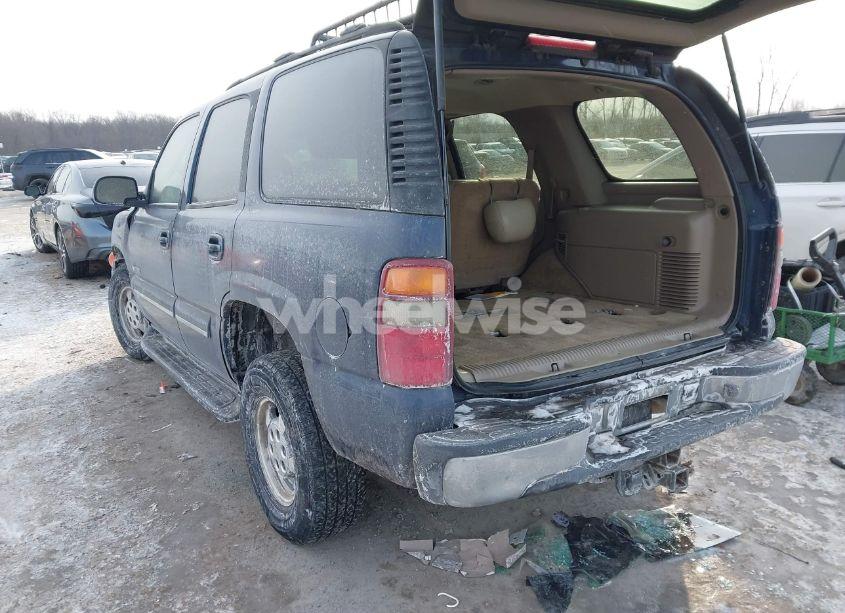 Photo 3 of 2003 Chevrolet Tahoe LT (VIN 1GNEC13Z63R182212)