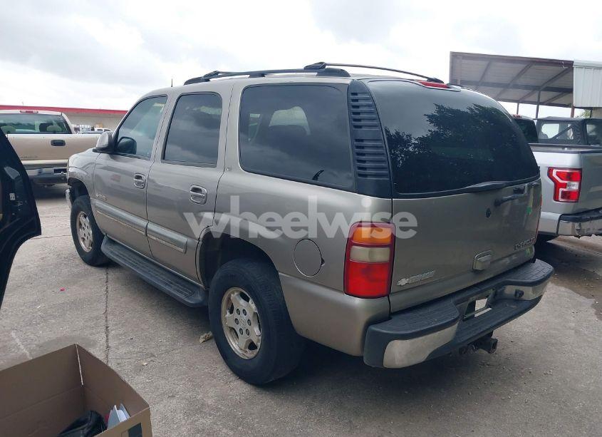 Photo 3 of 2003 Chevrolet Tahoe LT (VIN 1GNEC13Z63R260861)
