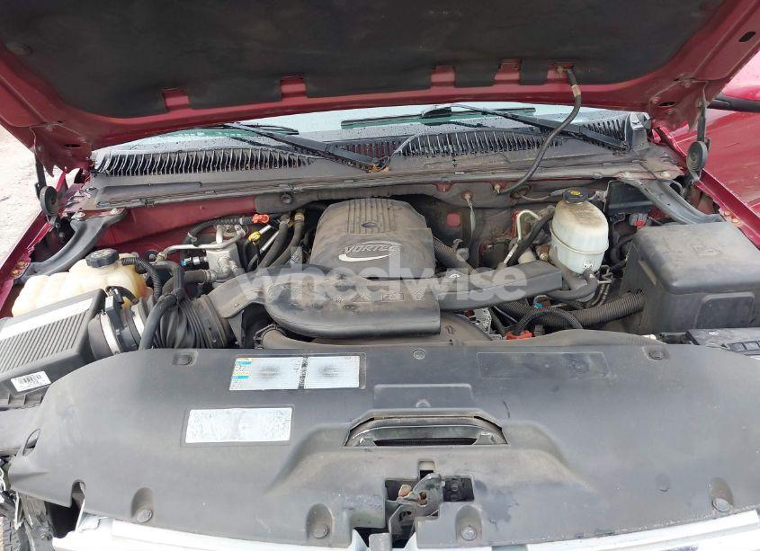 Photo 10 of 2004 Chevrolet Tahoe LT (VIN 1GNEC13Z64J162901)