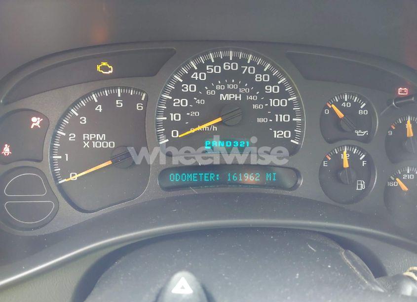 Photo 7 of 2004 Chevrolet Tahoe LT (VIN 1GNEC13Z64J162901)