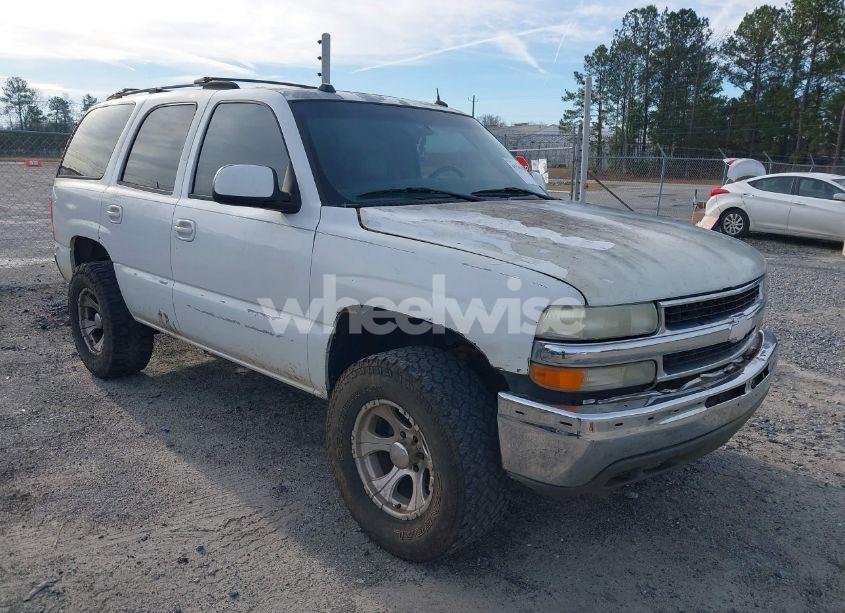 2004 Chevrolet Tahoe LT (VIN 1GNEC13Z64J254560) main photo
