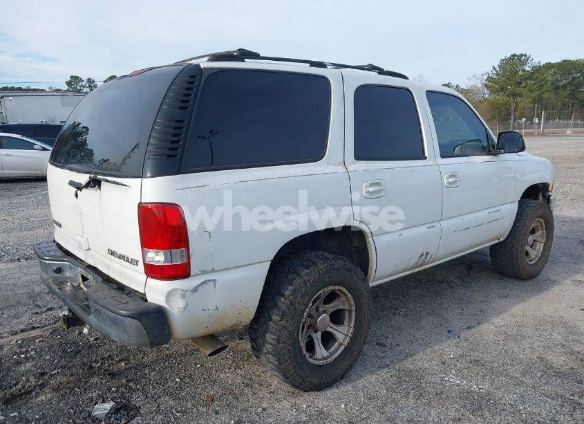 Photo 4 of 2004 Chevrolet Tahoe LT (VIN 1GNEC13Z64J254560)