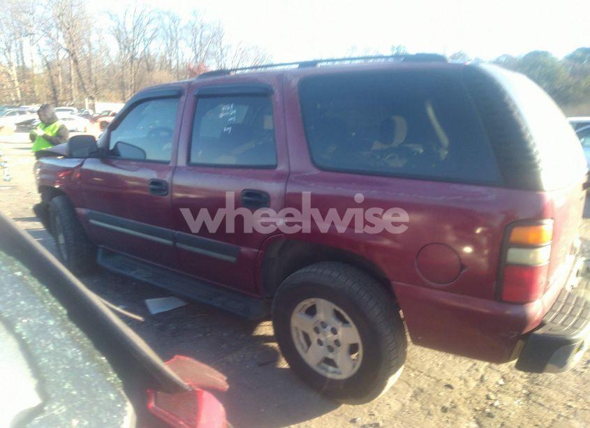 Photo 4 of 2004 Chevrolet Tahoe LS (VIN 1GNEC13Z64J269317)