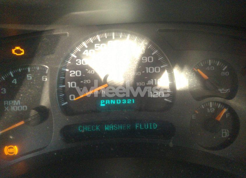 Photo 7 of 2004 Chevrolet Tahoe LS (VIN 1GNEC13Z64J269317)