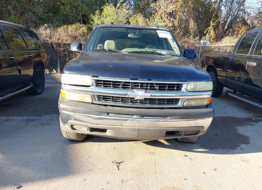 Photo 6 of 2004 Chevrolet Tahoe LT (VIN 1GNEC13Z64R161037)