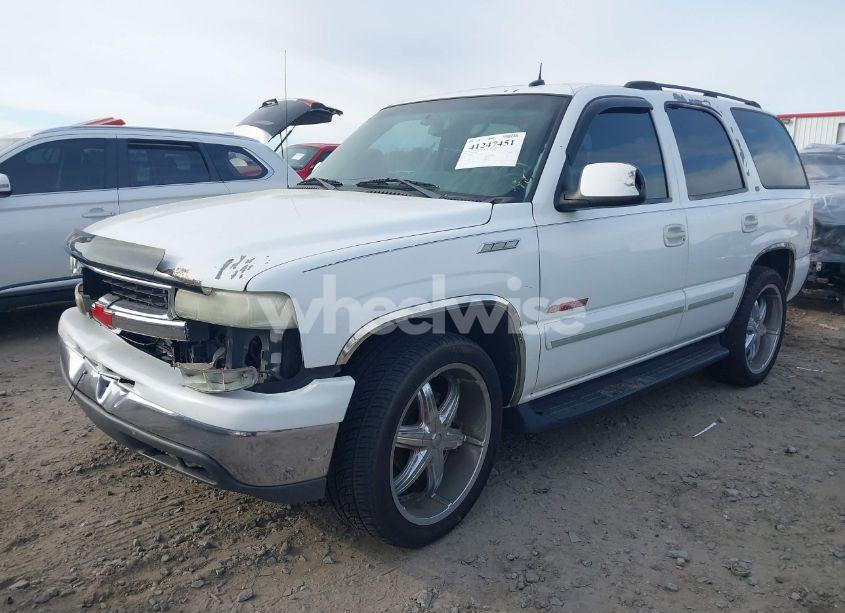 Photo 2 of 2003 Chevrolet Tahoe LT (VIN 1GNEC13Z73R188794)