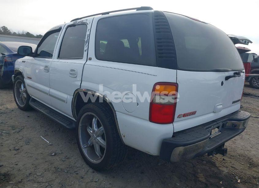 Photo 3 of 2003 Chevrolet Tahoe LT (VIN 1GNEC13Z73R188794)