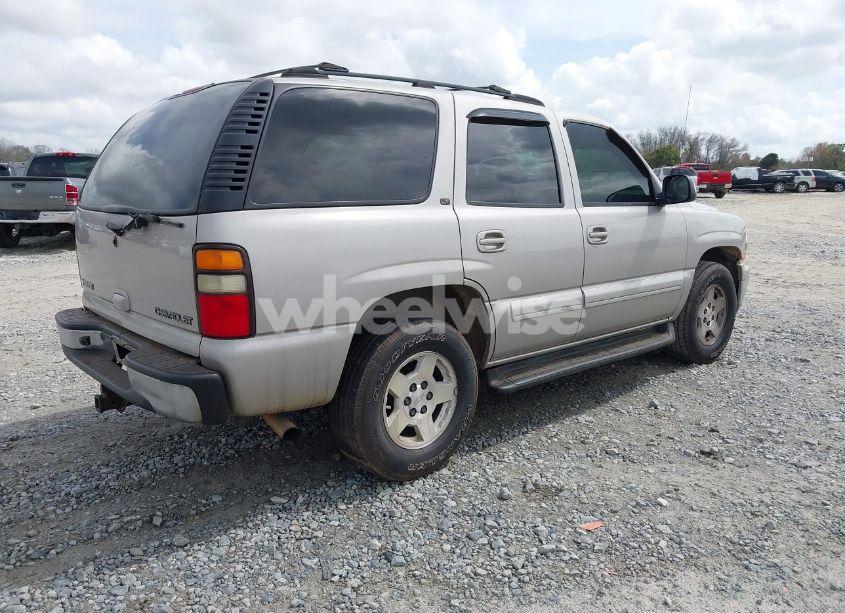 Photo 4 of 2004 Chevrolet Tahoe LT (VIN 1GNEC13Z74R137135)