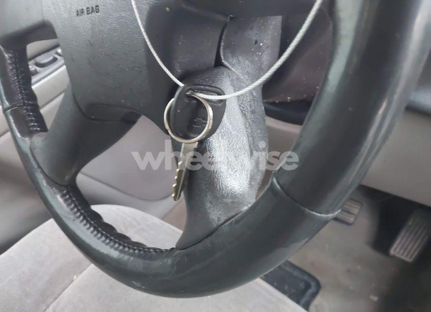 Photo 11 of 2004 Chevrolet Tahoe LS (VIN 1GNEC13Z74R313844)