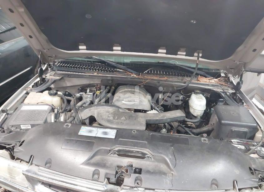 Photo 10 of 2006 Chevrolet Tahoe LS (VIN 1GNEC13Z76R163687)