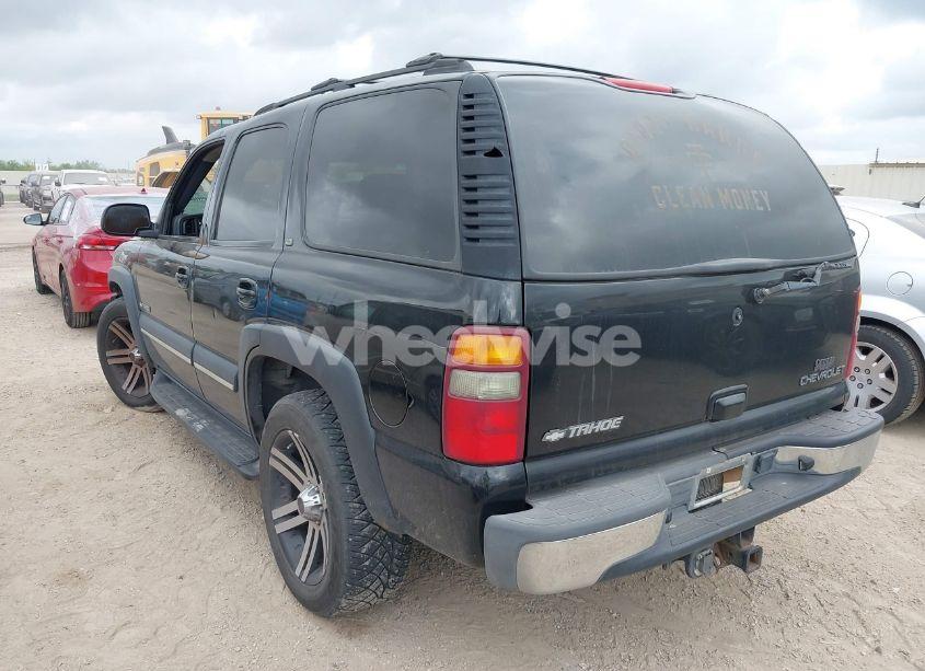 Photo 3 of 2002 Chevrolet Tahoe LT (VIN 1GNEC13Z82R295741)