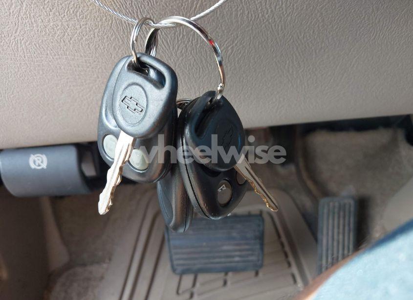 Photo 11 of 2003 Chevrolet Tahoe LT (VIN 1GNEC13Z83J195493)