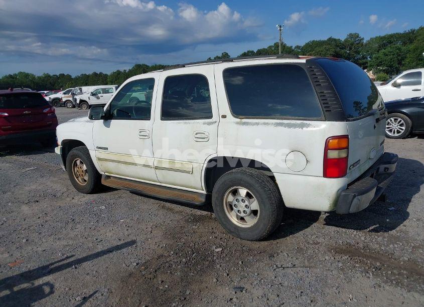 Photo 3 of 2003 Chevrolet Tahoe LT (VIN 1GNEC13Z83J195493)