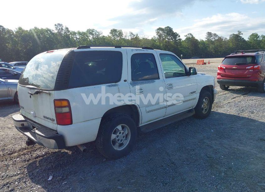 Photo 4 of 2003 Chevrolet Tahoe LT (VIN 1GNEC13Z83J195493)