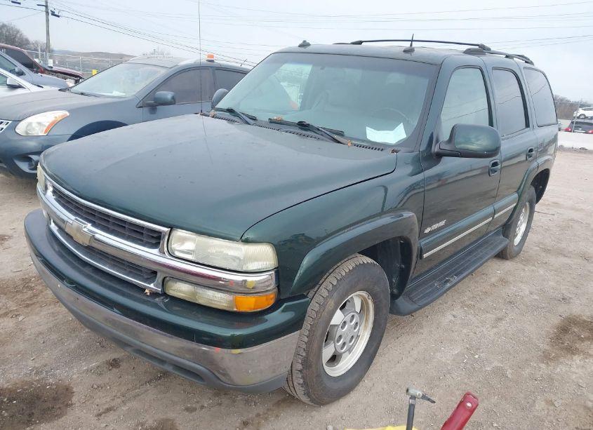 Photo 2 of 2003 Chevrolet Tahoe LT (VIN 1GNEC13Z83J302204)