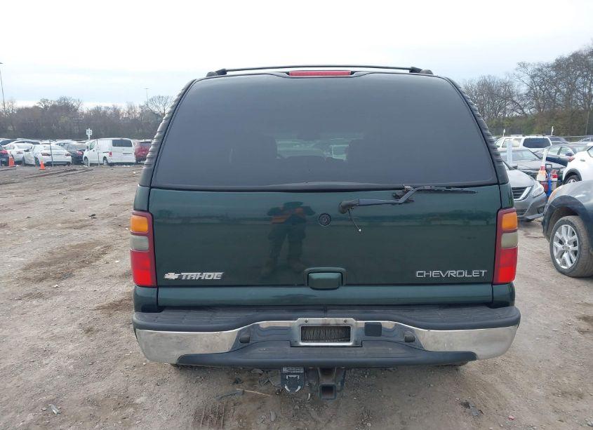 Photo 3 of 2003 Chevrolet Tahoe LT (VIN 1GNEC13Z83J302204)
