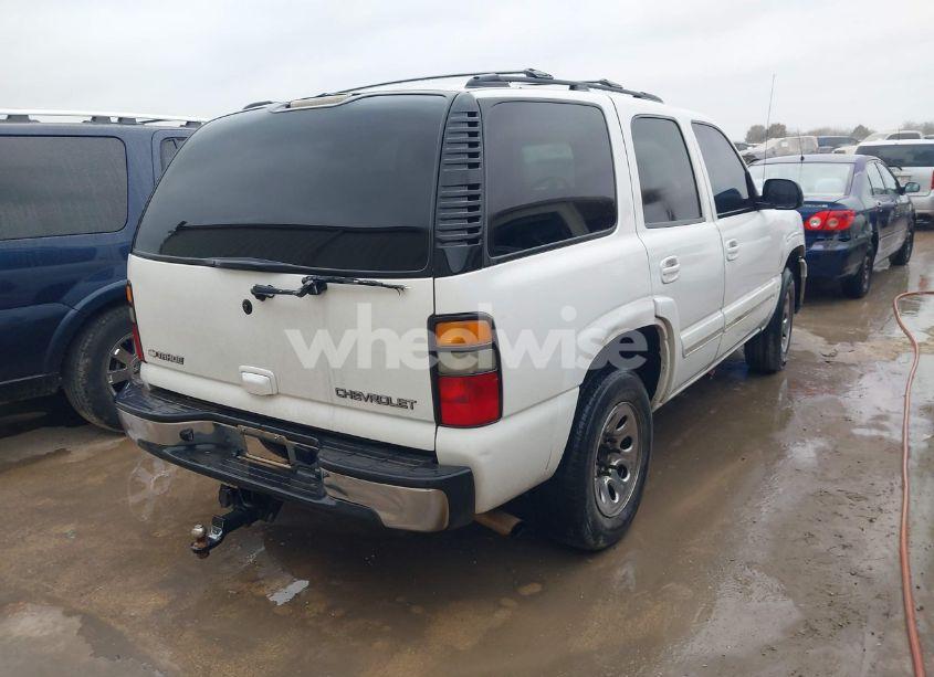 Photo 4 of 2004 Chevrolet Tahoe LT (VIN 1GNEC13Z84J275748)