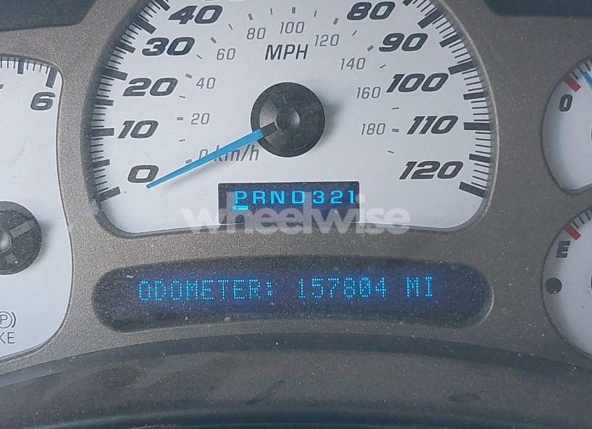 Photo 7 of 2004 Chevrolet Tahoe LT (VIN 1GNEC13Z84J275748)