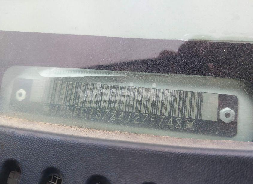 Photo 9 of 2004 Chevrolet Tahoe LT (VIN 1GNEC13Z84J275748)