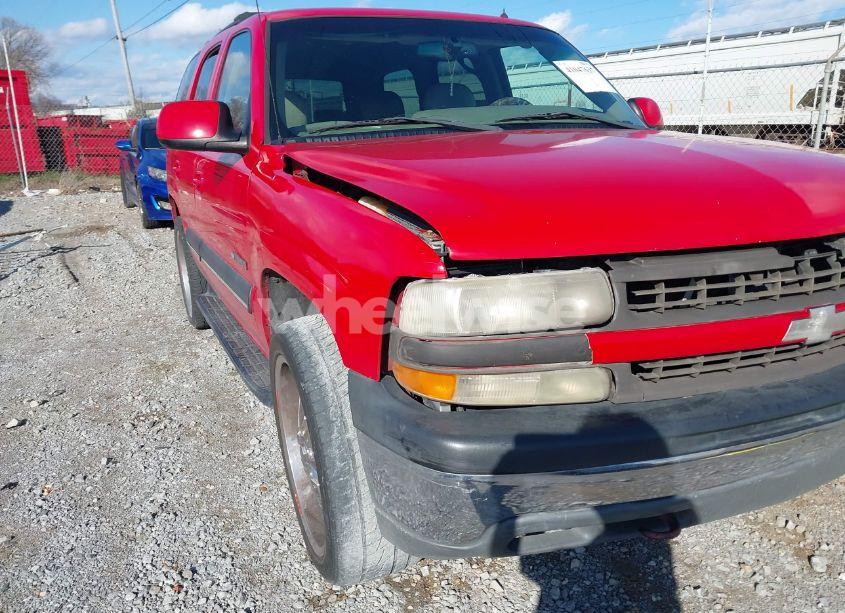 2002 Chevrolet Tahoe LT (VIN 1GNEC13Z92R171770) main photo