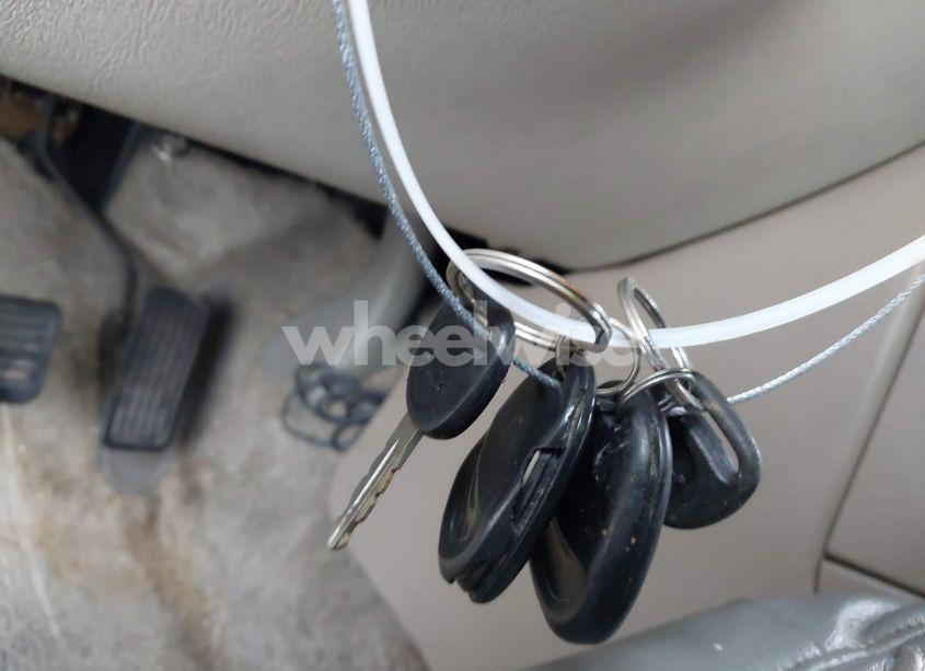 Photo 11 of 2002 Chevrolet Tahoe LS (VIN 1GNEC13Z92R188066)