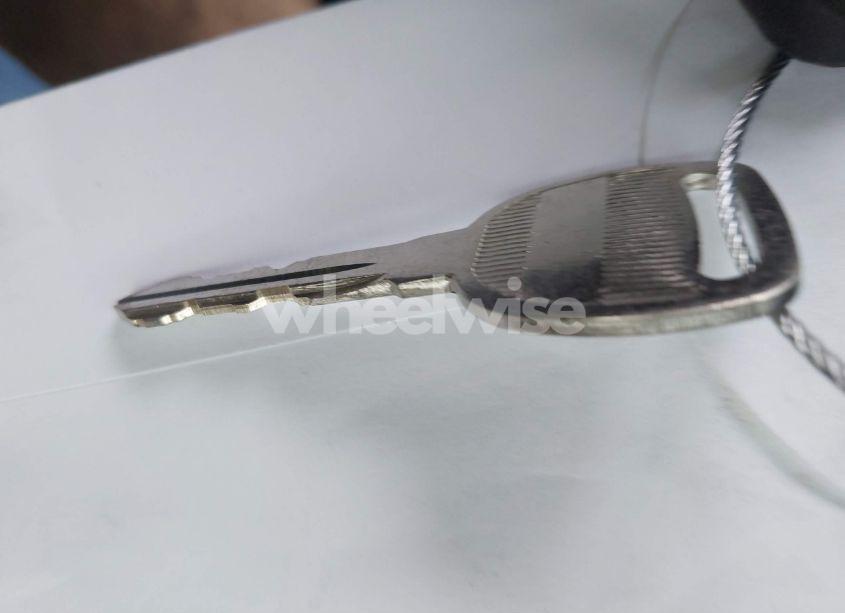 Photo 11 of 2003 Chevrolet Tahoe LT (VIN 1GNEC13Z93R107570)