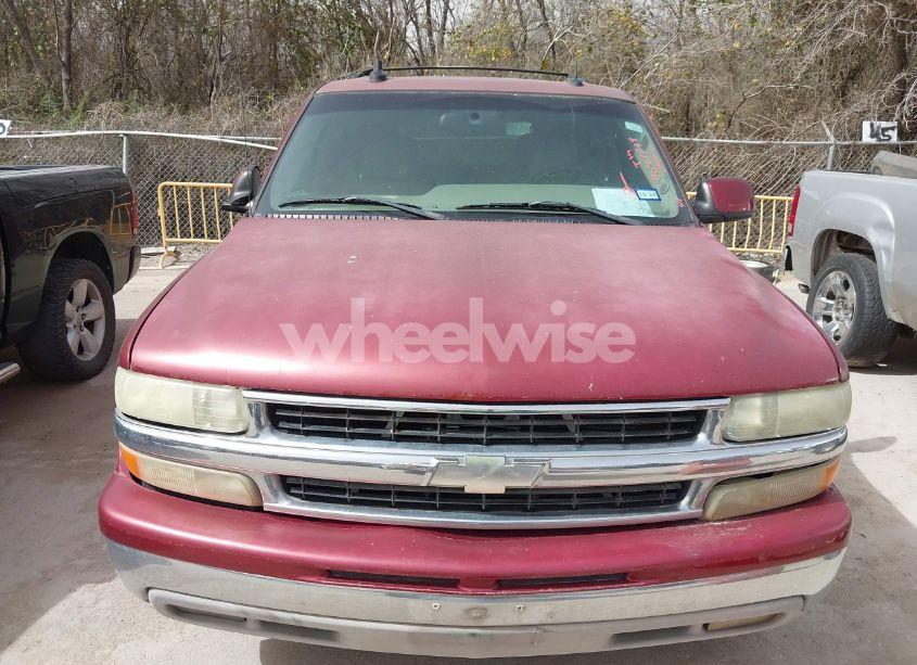 Photo 6 of 2003 Chevrolet Tahoe LT (VIN 1GNEC13Z93R107570)