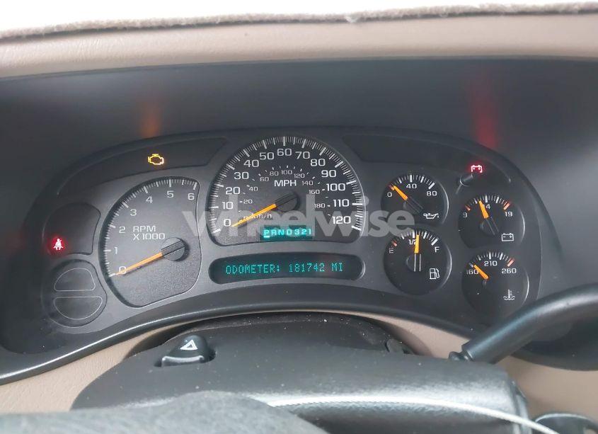 Photo 7 of 2003 Chevrolet Tahoe LT (VIN 1GNEC13Z93R238157)