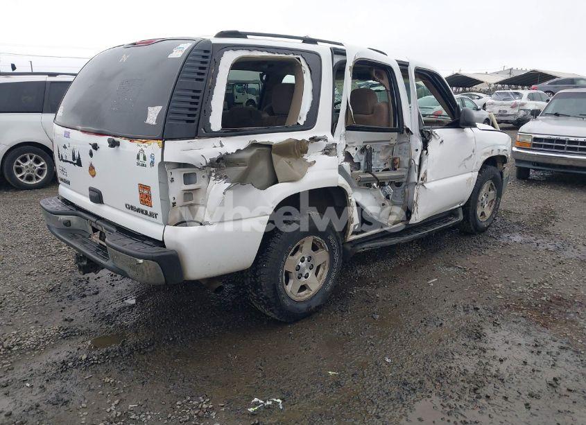 Photo 4 of 2004 Chevrolet Tahoe LS (VIN 1GNEC13Z94R265831)
