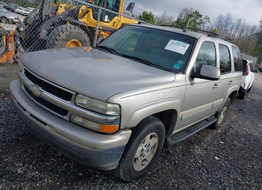 Photo 2 of 2004 Chevrolet Tahoe LT (VIN 1GNEC13Z94R310508)
