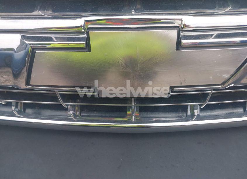 Photo 12 of 2002 Chevrolet Tahoe LT (VIN 1GNEC13ZX2R273935)