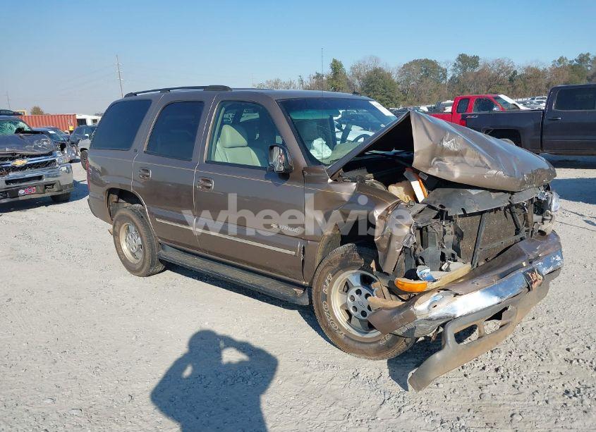 2003 Chevrolet Tahoe LT (VIN 1GNEC13ZX3J102988) main photo