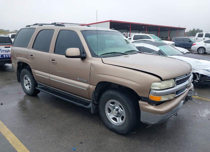 2003 Chevrolet Tahoe LT (VIN 1GNEC13ZX3R152257) main photo