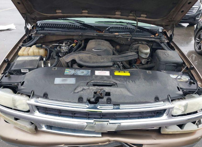 Photo 10 of 2003 Chevrolet Tahoe LT (VIN 1GNEC13ZX3R152257)