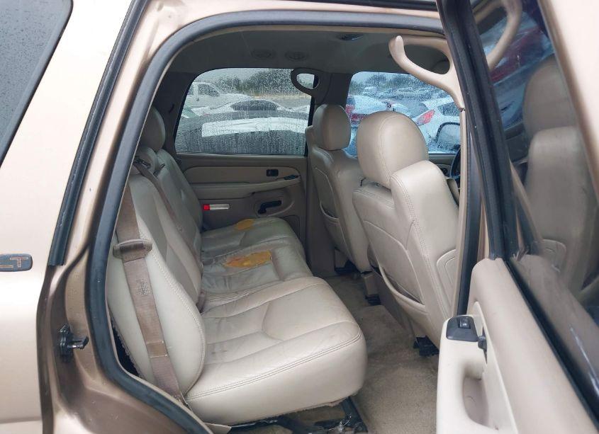 Photo 8 of 2003 Chevrolet Tahoe LT (VIN 1GNEC13ZX3R152257)