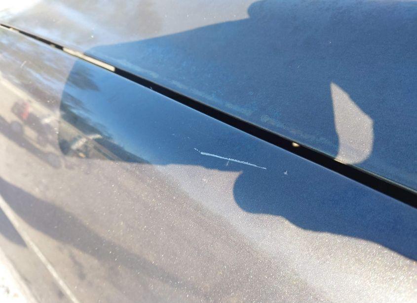 Photo 6 of 2003 Chevrolet Tahoe LT (VIN 1GNEC13ZX3R266890)