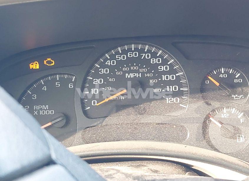 Photo 7 of 2003 Chevrolet Tahoe LT (VIN 1GNEC13ZX3R307650)